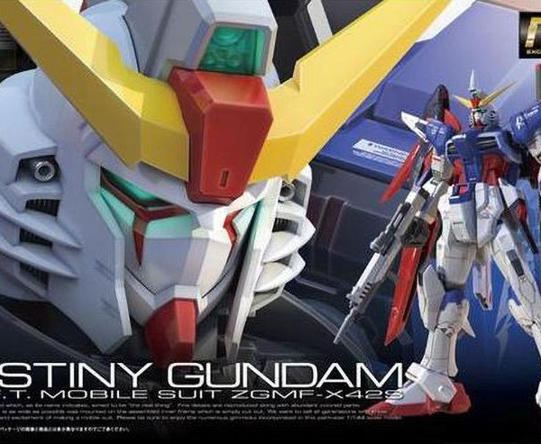 Bandai 1/144 RG ZGMF-X42S Destiny Gundam